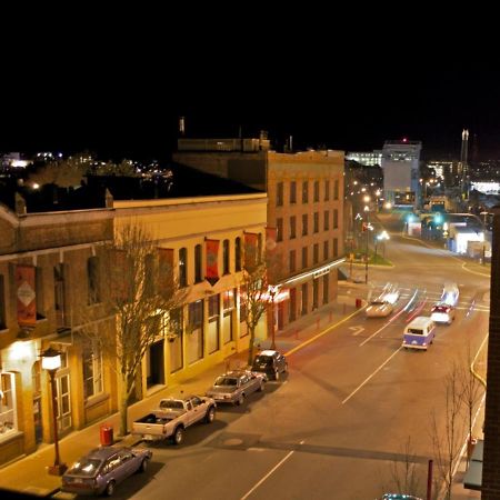 Urban Den Victoria Exterior foto